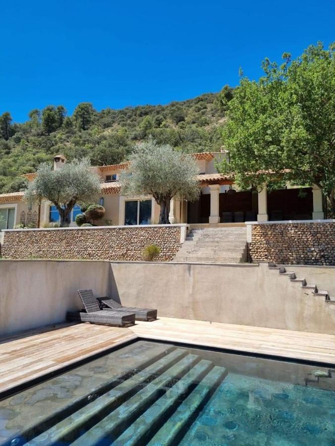 La Maison Des Collines Allemagne-en-Provence Luaran gambar